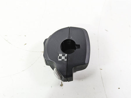 2019 Triumph Speed Triple RS 1050 Right Hand Control Switch Start Kill T2049706 {{ shop.shopifyCountryName }} - Mototech271