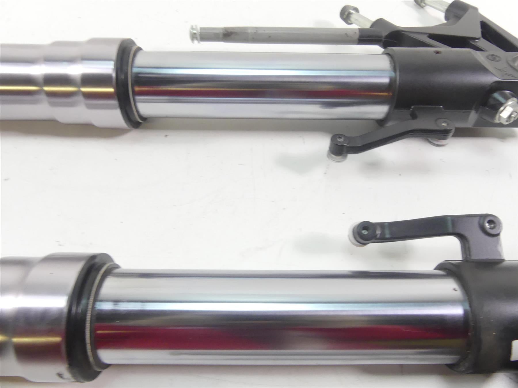 2008 Ducati Hypermotard 1100 Straight Marzocchi Front Fork Leg Set 34420201A {{ shop.shopifyCountryName }} - Mototech271