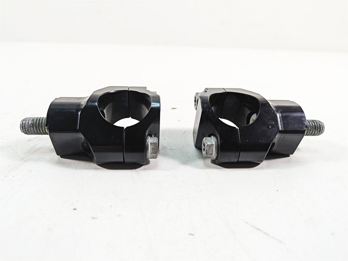 2020 KTM 1290 Super Adventure R Handlebar Riser Holder Set 00050000927 {{ shop.shopifyCountryName }} - Mototech271