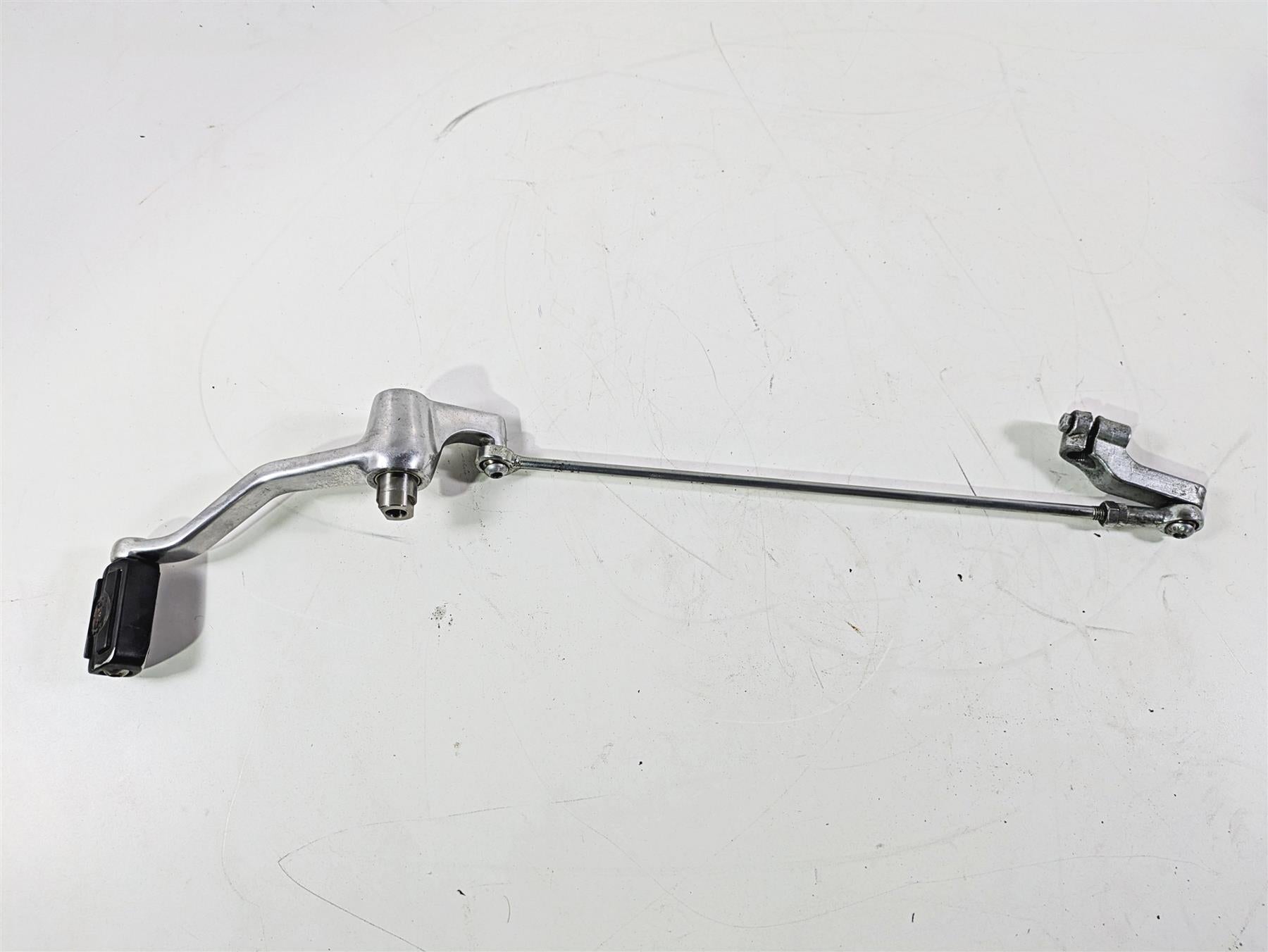 2016 Harley VRSCDX Night Rod Left Front Gear Selector & Shifter Parts 33757-01A {{ shop.shopifyCountryName }} - Mototech271