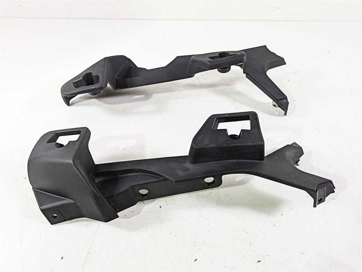 2016 Moto Guzzi Stelvio 1200 8V NTX Saddlebag Mounts Set 886207 886208 {{ shop.shopifyCountryName }} - Mototech271