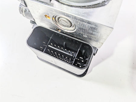 2020 Triumph Street Triple 765RS Abs Brake Module Pump Unit T2025961 T2025959-Mototech271