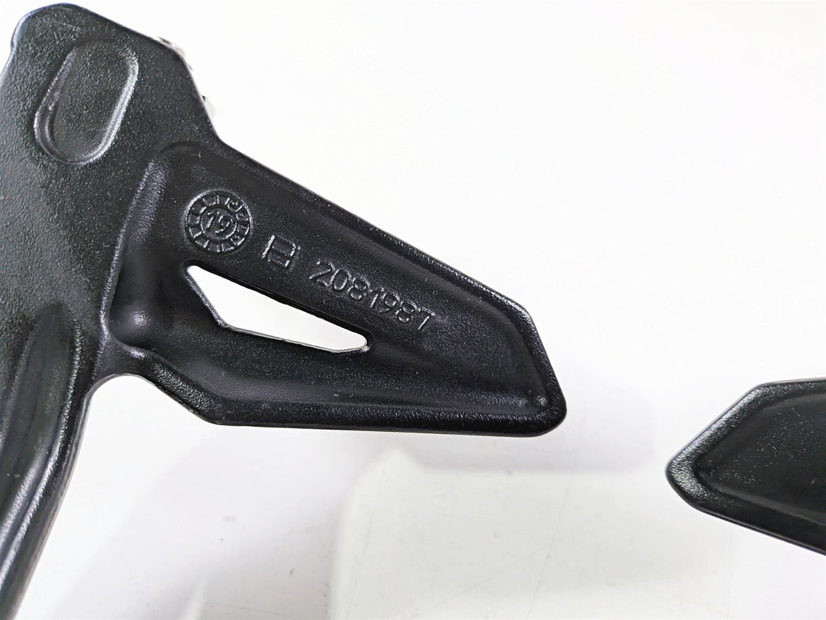 2020 Triumph Street Triple 765RS Rear Passenger Footpeg Set T2088156 T2088157-Mototech271