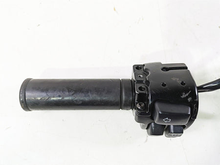 2018 Harley Softail FXFBS Fat Bob Right Hand Control Switch Start Stop 71500462 {{ shop.shopifyCountryName }} - Mototech271