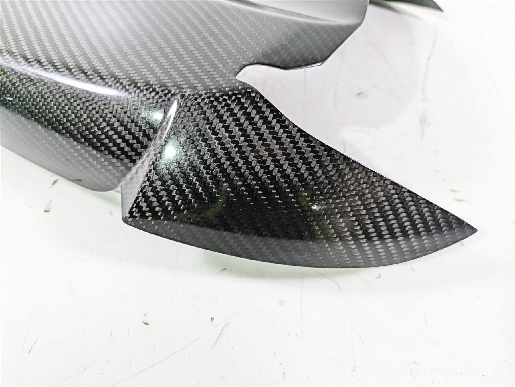 2020 Triumph Daytona 765 Moto2 Rear Lower Carbon Fender Cover -Damage T2309788 {{ shop.shopifyCountryName }} - Mototech271