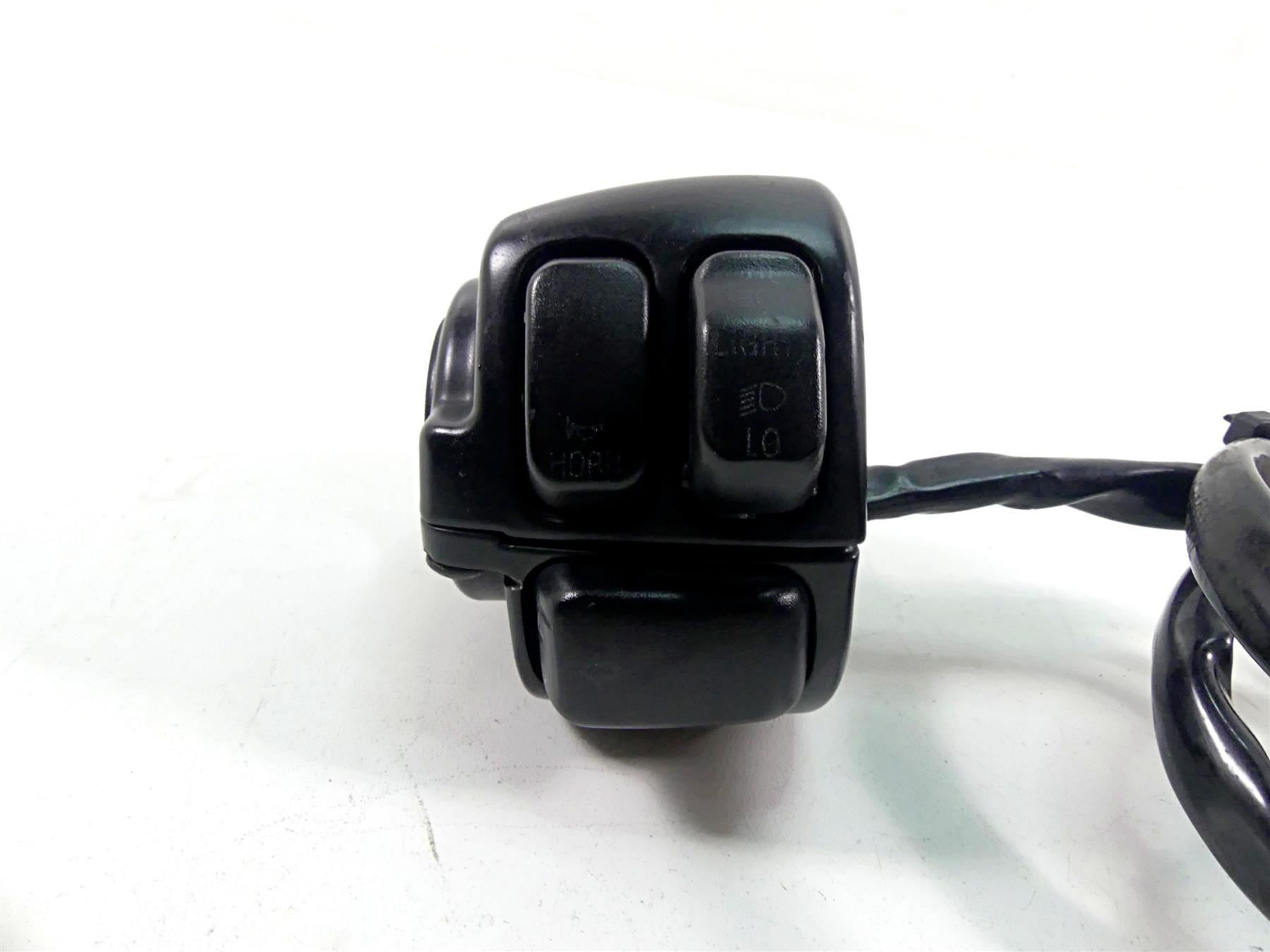 2009 Harley XR1200 Sportster Left Hand Lights Horn Control Switch 71682-06A {{ shop.shopifyCountryName }} - Mototech271