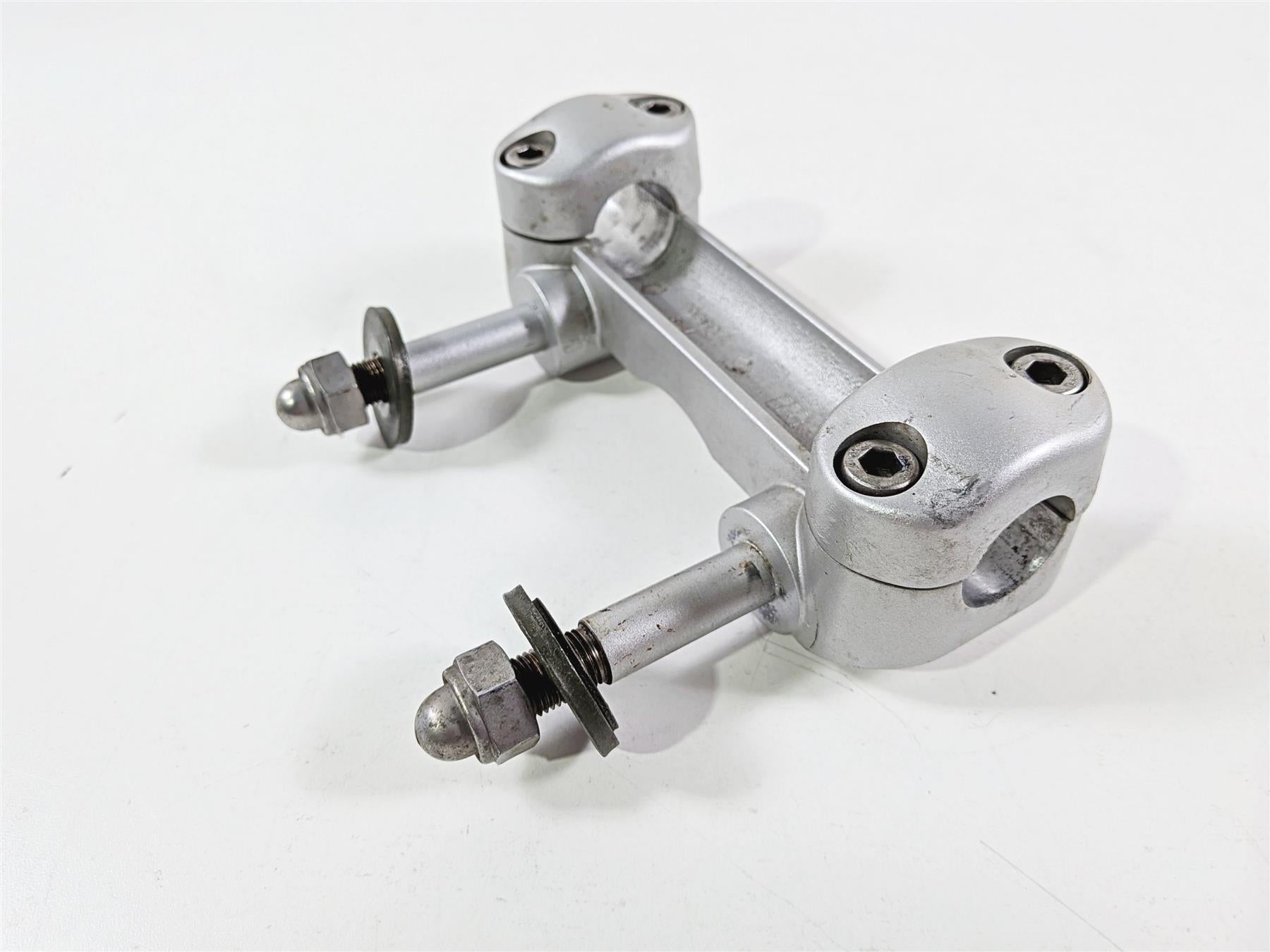 2006 Yamaha XVZ1300 Royal Star Handle Bar Riser Holder Carrier 1D6-23442-00 {{ shop.shopifyCountryName }} - Mototech271