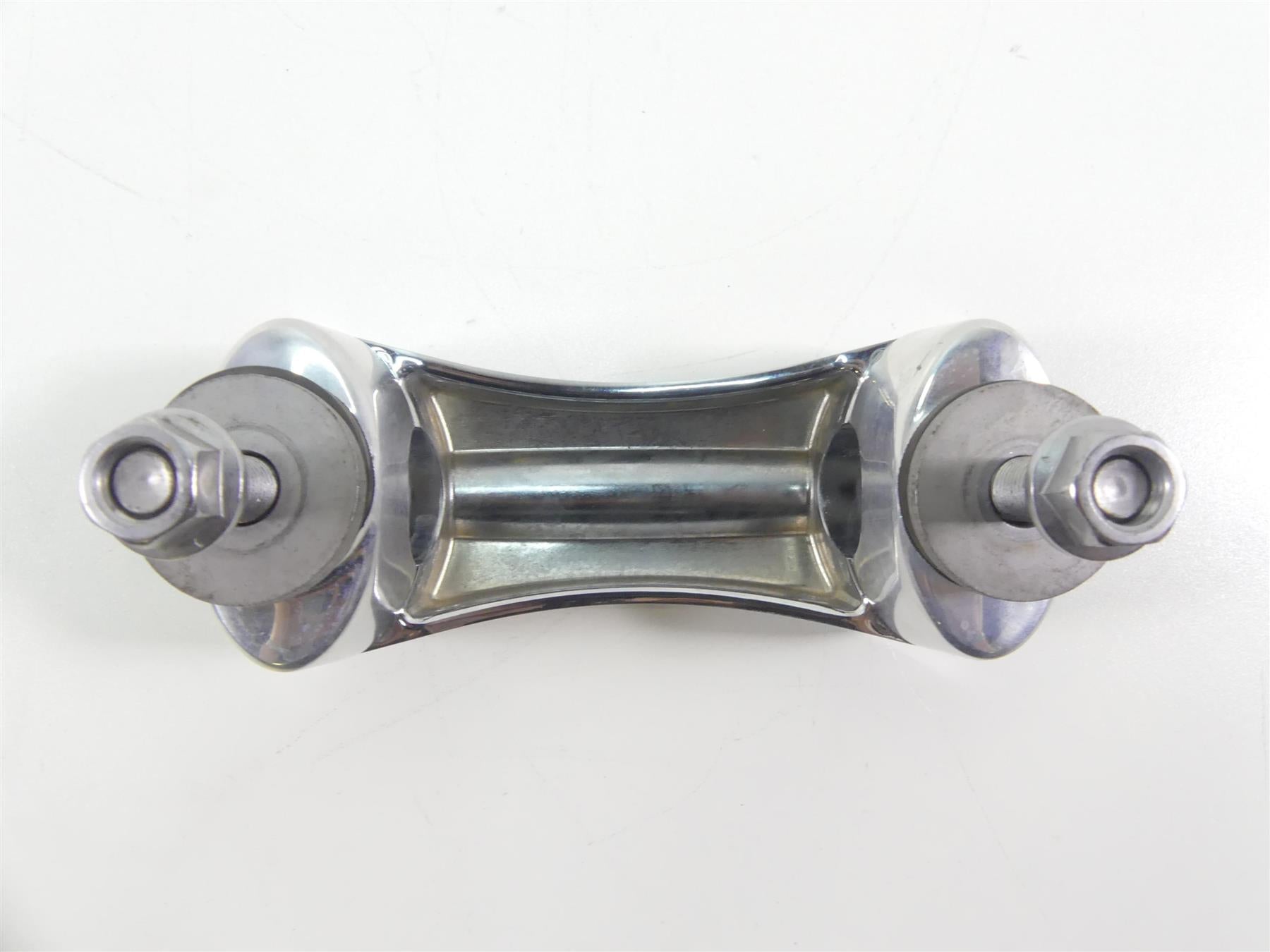 2013 Triumph Rocket 3 Touring Handlebar Holder Riser Set T2046714 {{ shop.shopifyCountryName }} - Mototech271