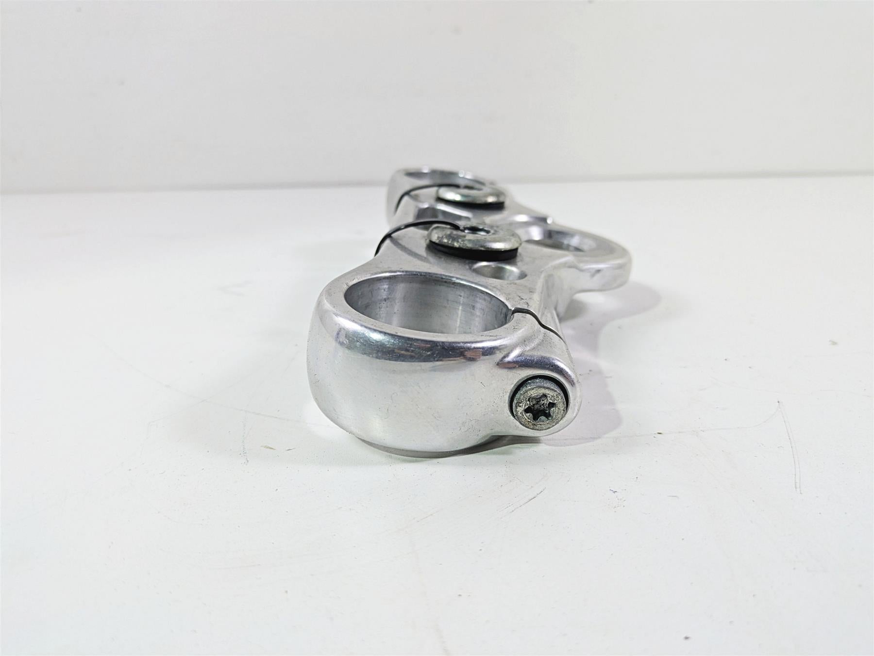 2009 Harley FXDC Dyna Super Glide Upper Triple Tree Steering Clamp 45538-08 {{ shop.shopifyCountryName }} - Mototech271
