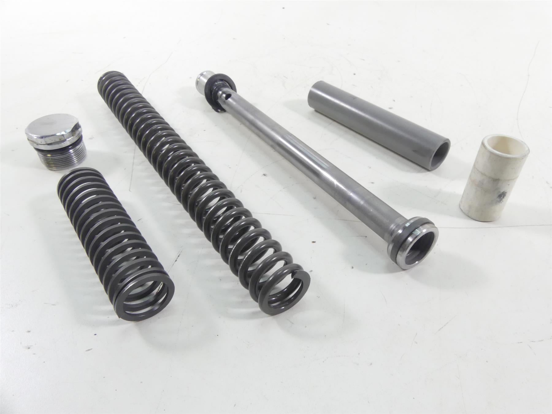 1997 Harley Dyna FXDS Super Glide Conv Left Showa Front Fork Internals 45925-94 {{ shop.shopifyCountryName }} - Mototech271
