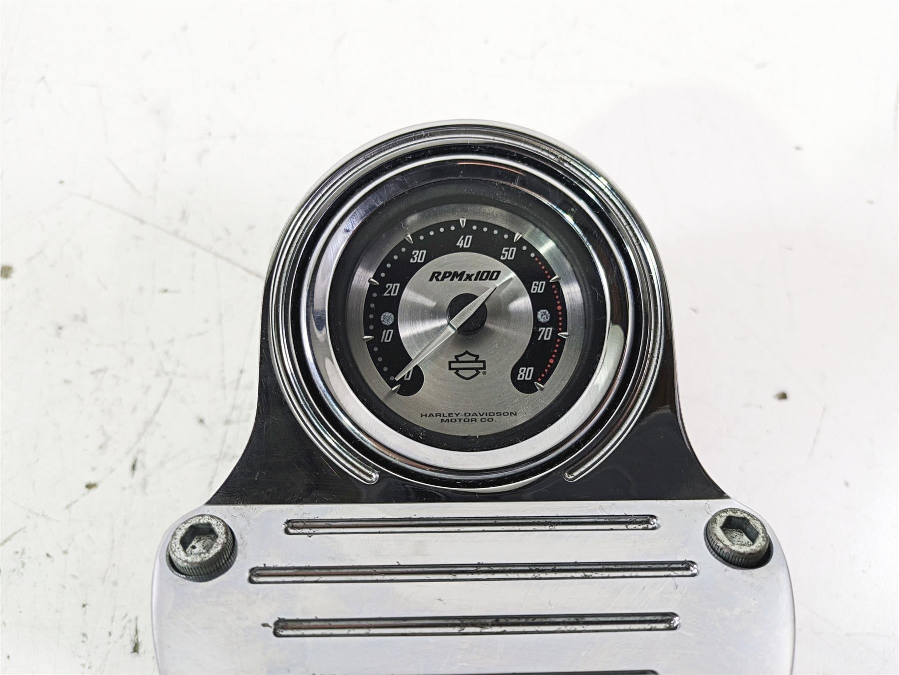 2005 Harley Softail FLSTFSE CVO Fat Boy Tachometer Tacho Riser Set Read 69270-05 {{ shop.shopifyCountryName }} - Mototech271