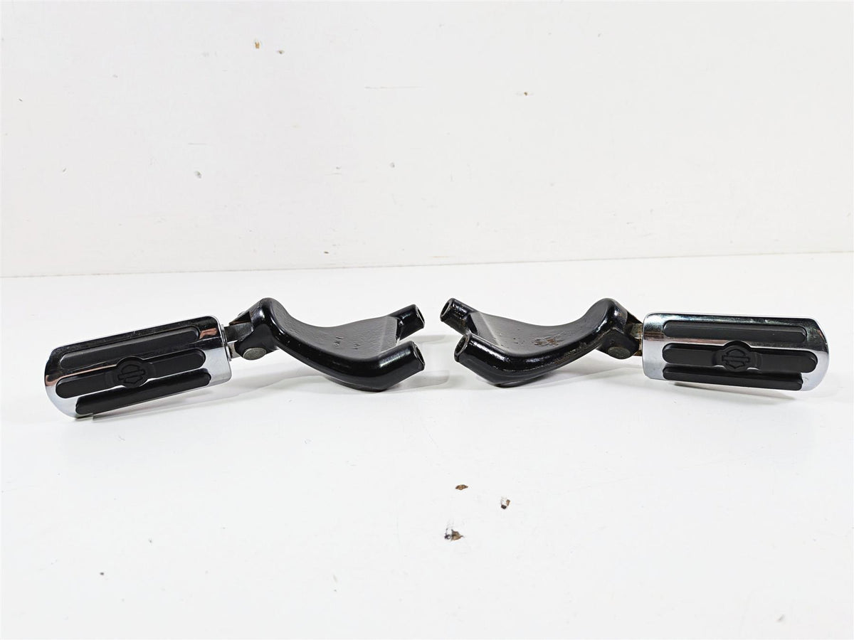 2006 Harley Sportster XL883 Low Passenger Foot Peg Set Chrome 49314-04 49315-04 {{ shop.shopifyCountryName }} - Mototech271