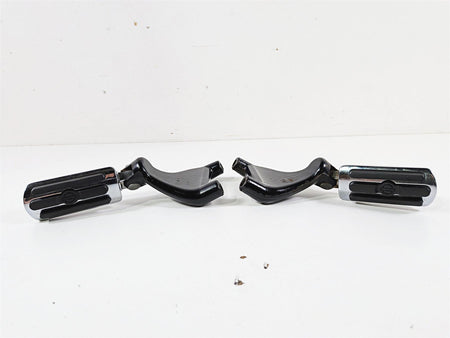 2006 Harley Sportster XL883 Low Passenger Foot Peg Set Chrome 49314-04 49315-04 {{ shop.shopifyCountryName }} - Mototech271