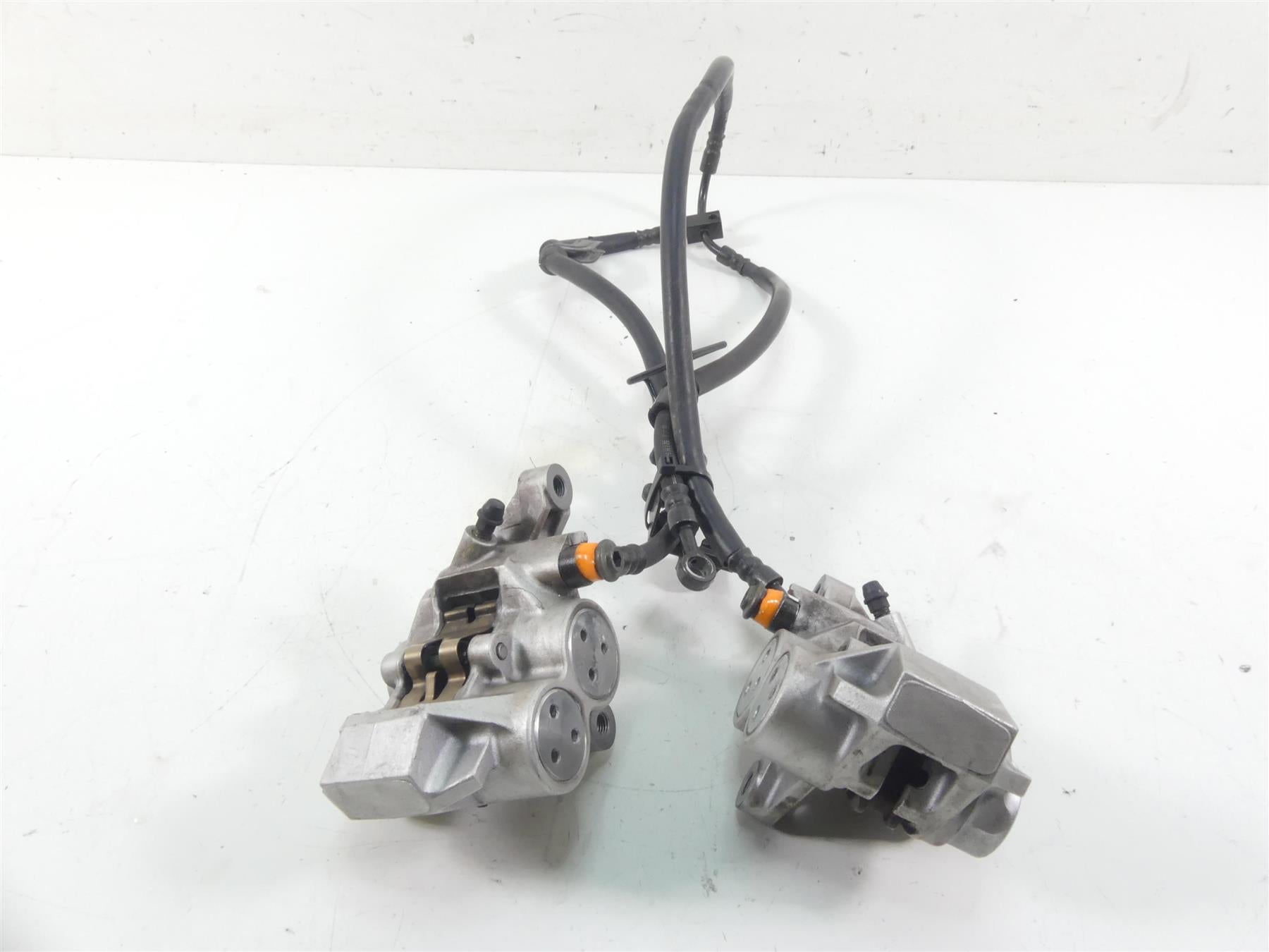 2006 Yamaha Roadliner XV1900 Front Brake Caliper Set + Lines 1D7-2580U-00-00
