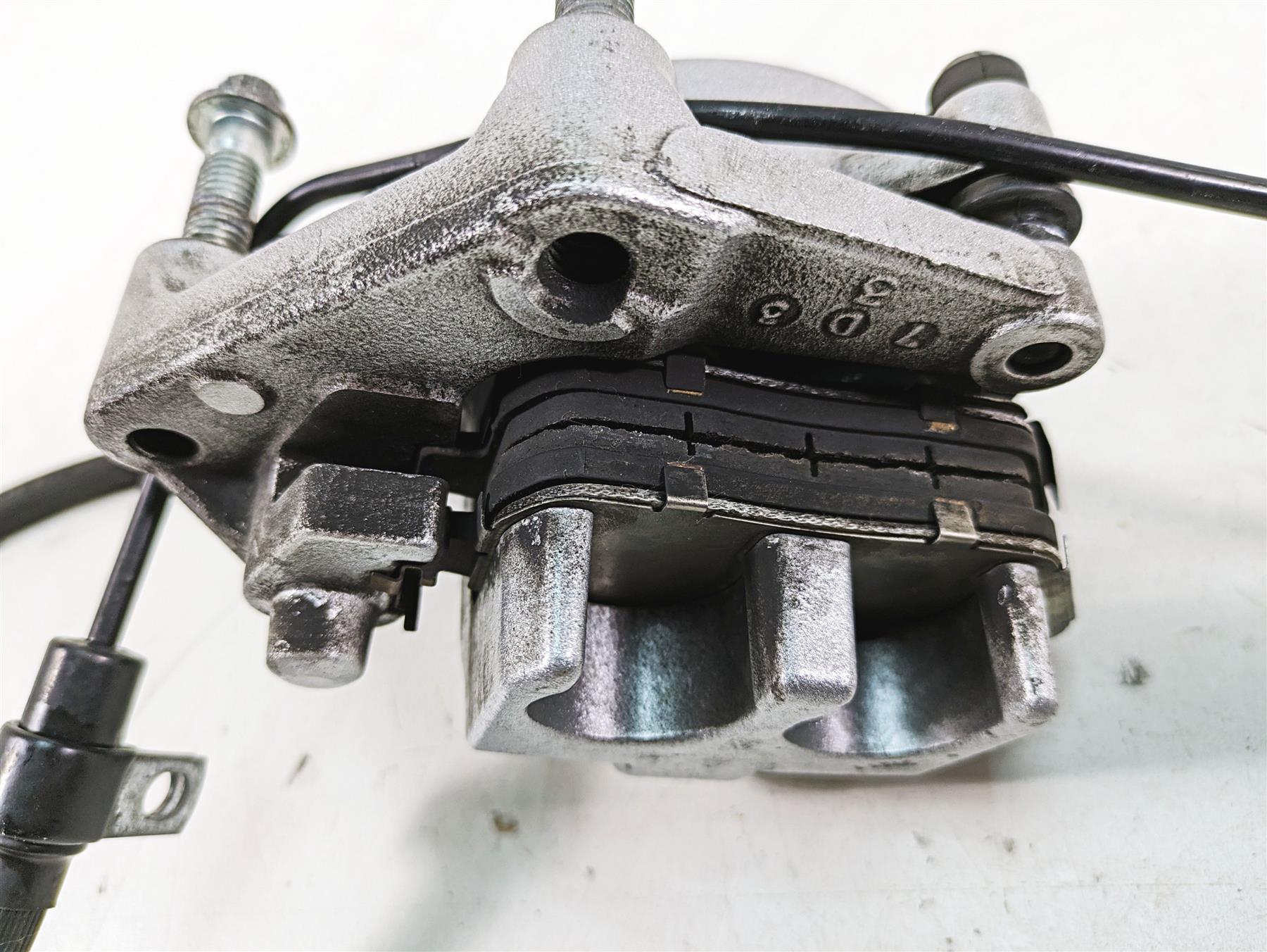 2007 Harley Sportster XL1200 C Front Brake Caliper + Line 44121-07A {{ shop.shopifyCountryName }} - Mototech271