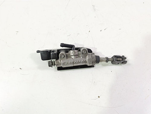 2008 Yamaha XVS1300 V-Star Tourer Rear Brake Master Cylinder 1/2 3D8-2583V-00-00 | Mototech271