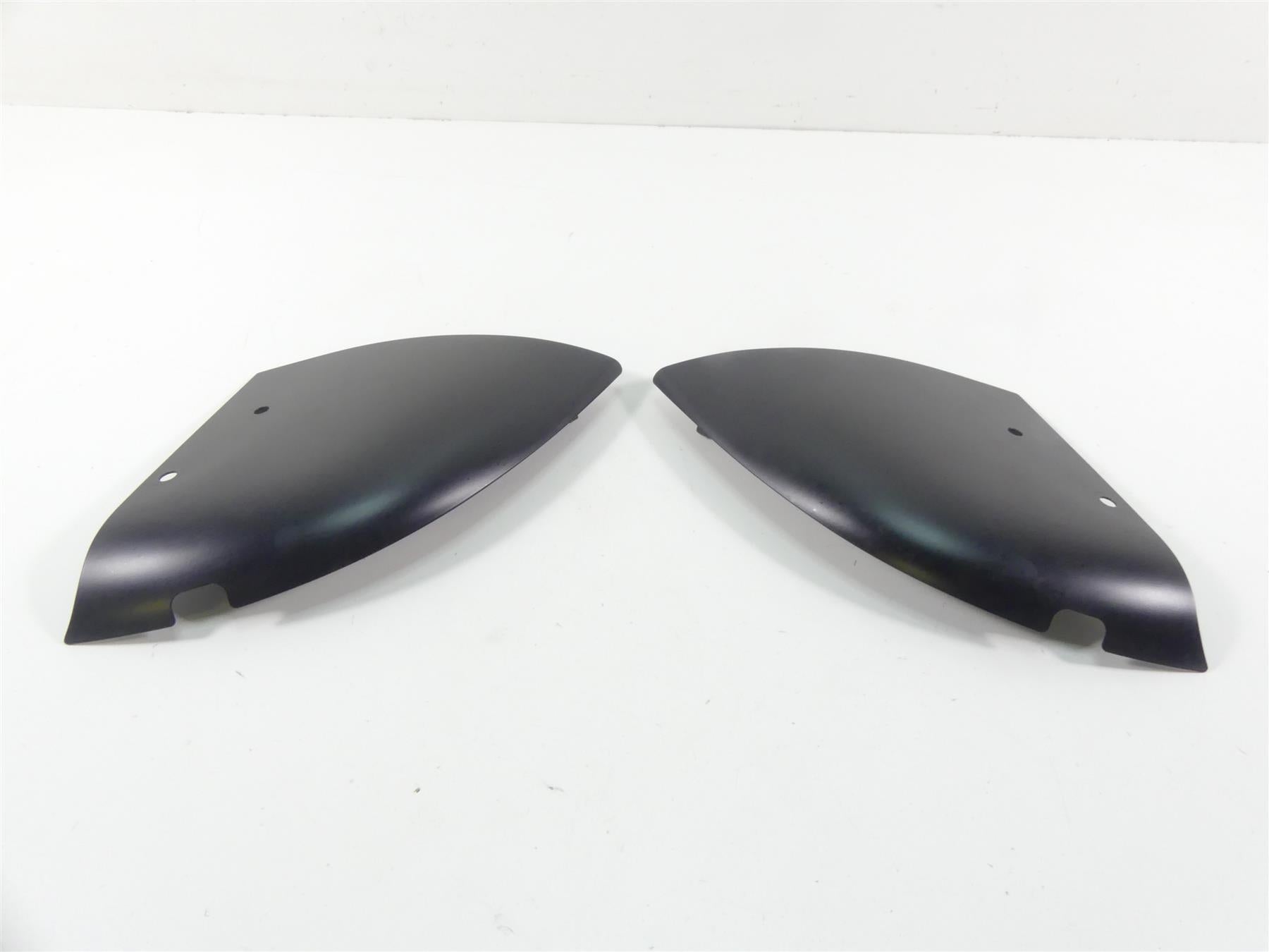 2016 Indian Chieftain Dark Horse Front Fender Caliper Cover Fairing Set 1019540 {{ shop.shopifyCountryName }} - Mototech271