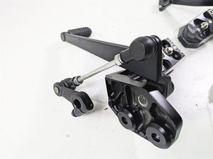 2020 Suzuki V-Strom 1050 XT Front Footpeg Brake Shift Lever Set 43521-06G01-YAP