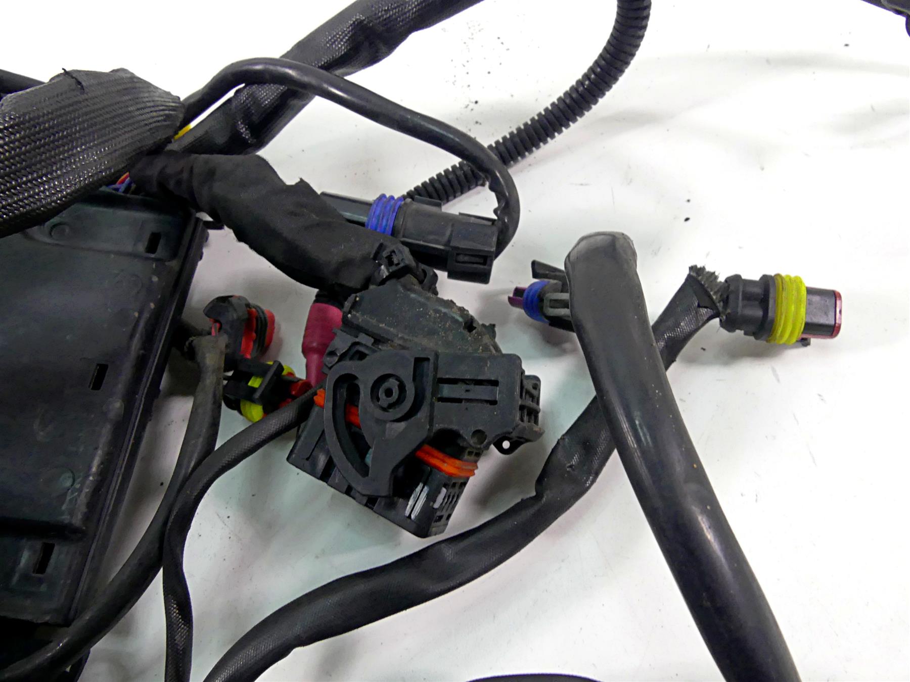 2011 Harley Softail FXS Blackline Main Wiring Harness Loom -Non Abs 71046-11 {{ shop.shopifyCountryName }} - Mototech271