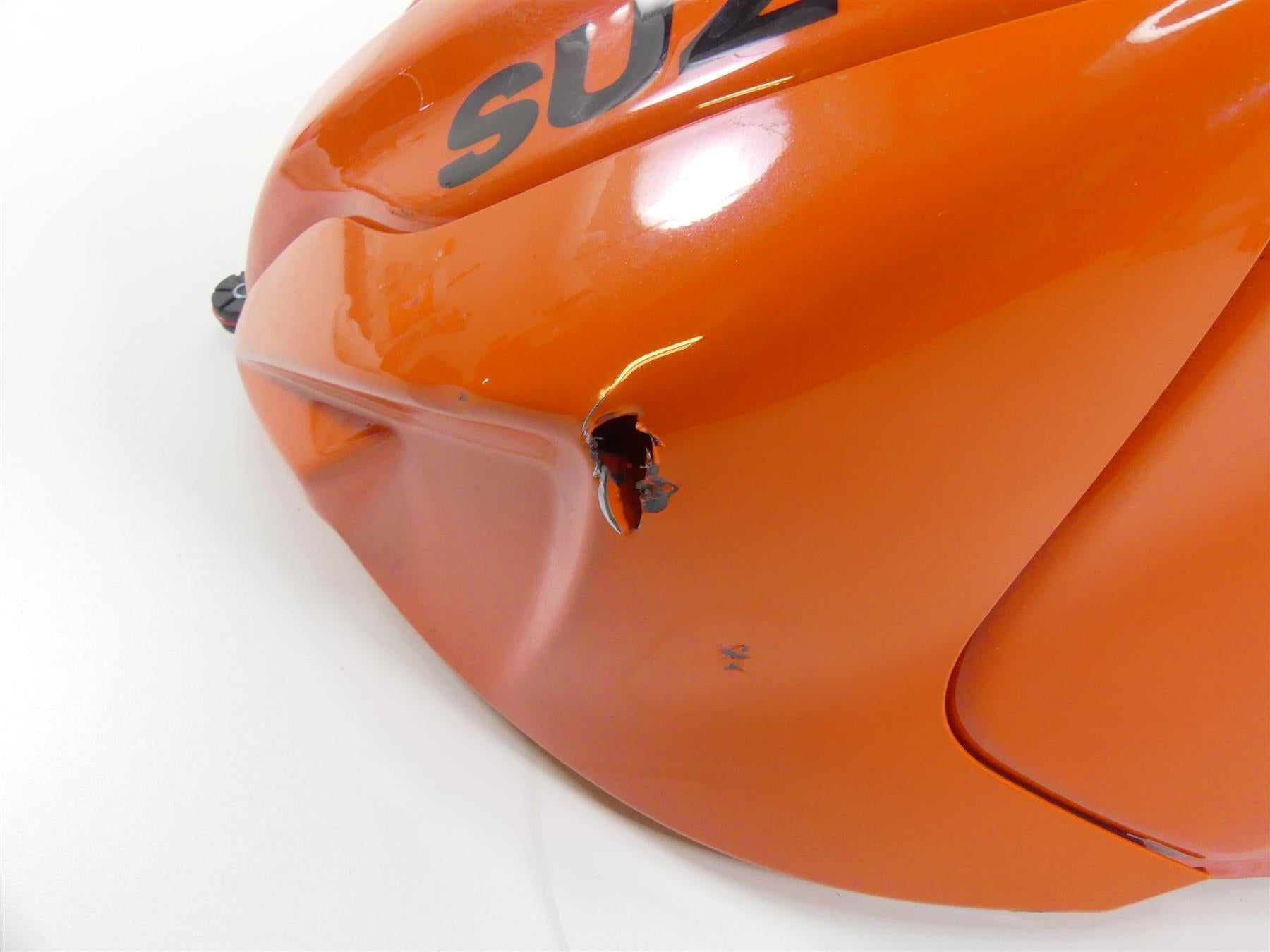 2022 Suzuki GSXR750 Fuel Gas Petrol Tank Reservoir - Read 44100-14JJ0-QRE {{ shop.shopifyCountryName }} - Mototech271
