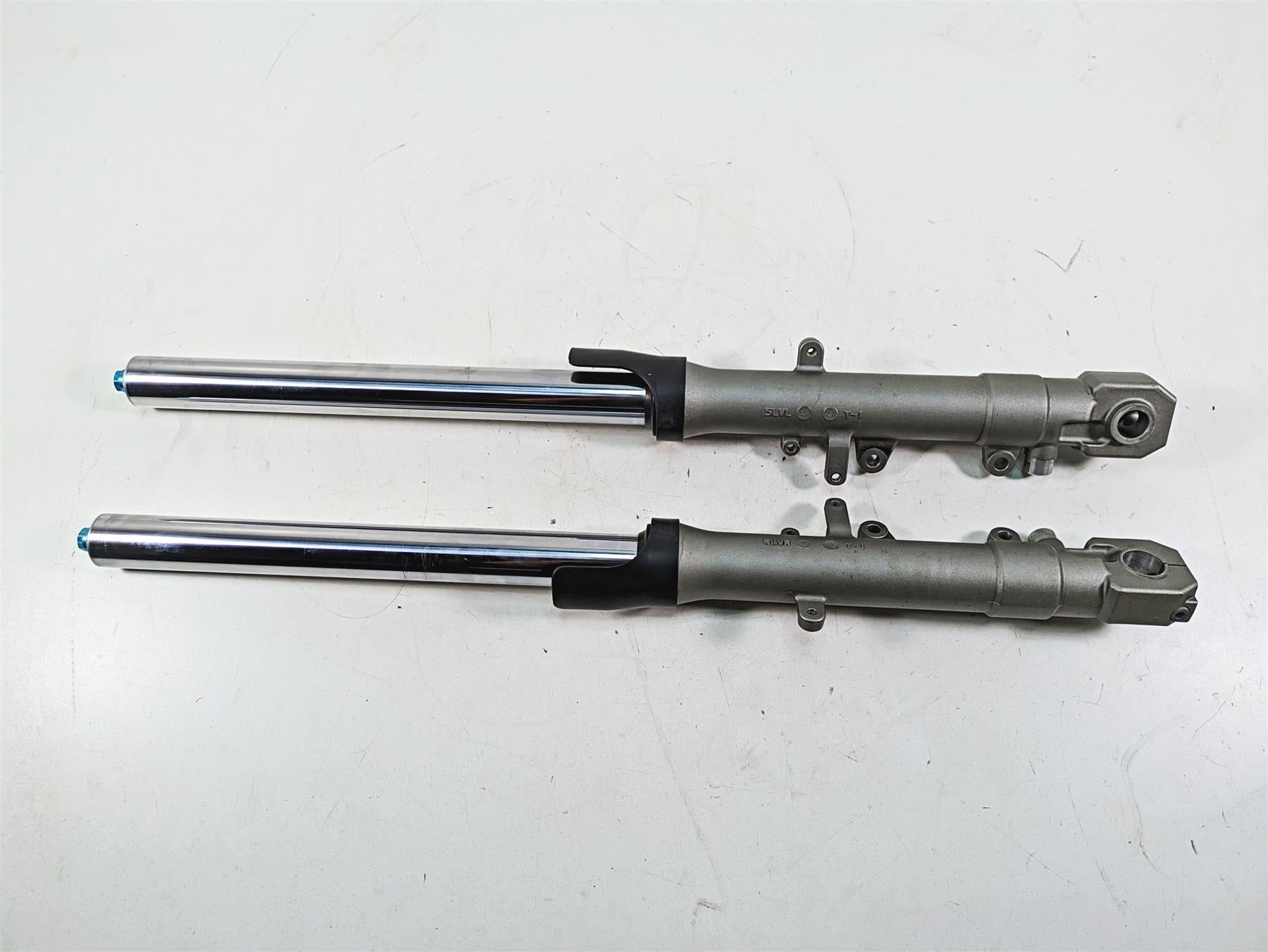2002 Yamaha FZ1 FZS1000 Fazer Straight Front Fork Leg Damper Set 5LV-23103-00-00 {{ shop.shopifyCountryName }} - Mototech271