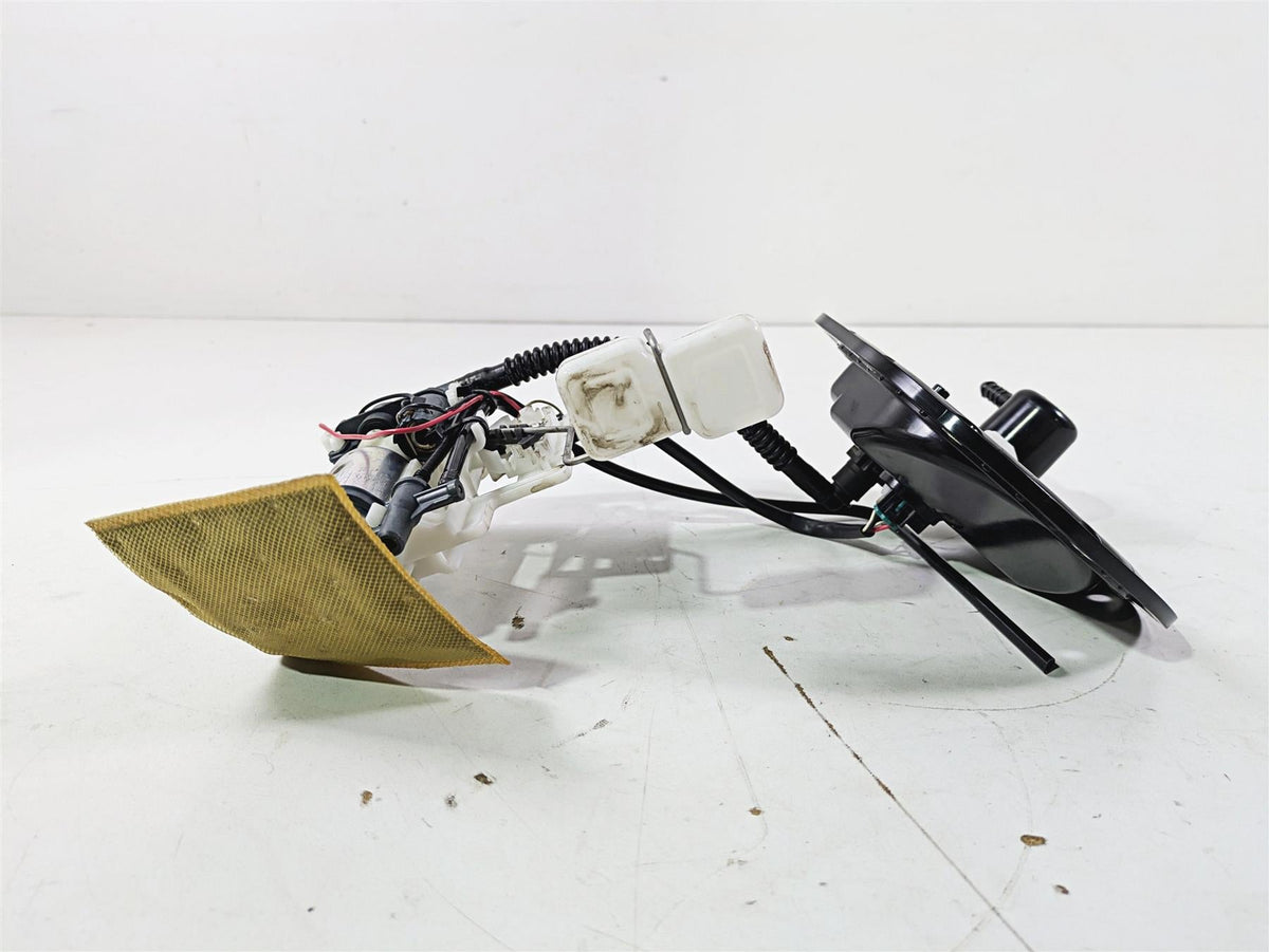 2019 Indian Chieftain Limited Fuel Gas Petrol Pump 9K Tested 2521374 {{ shop.shopifyCountryName }} - Mototech271