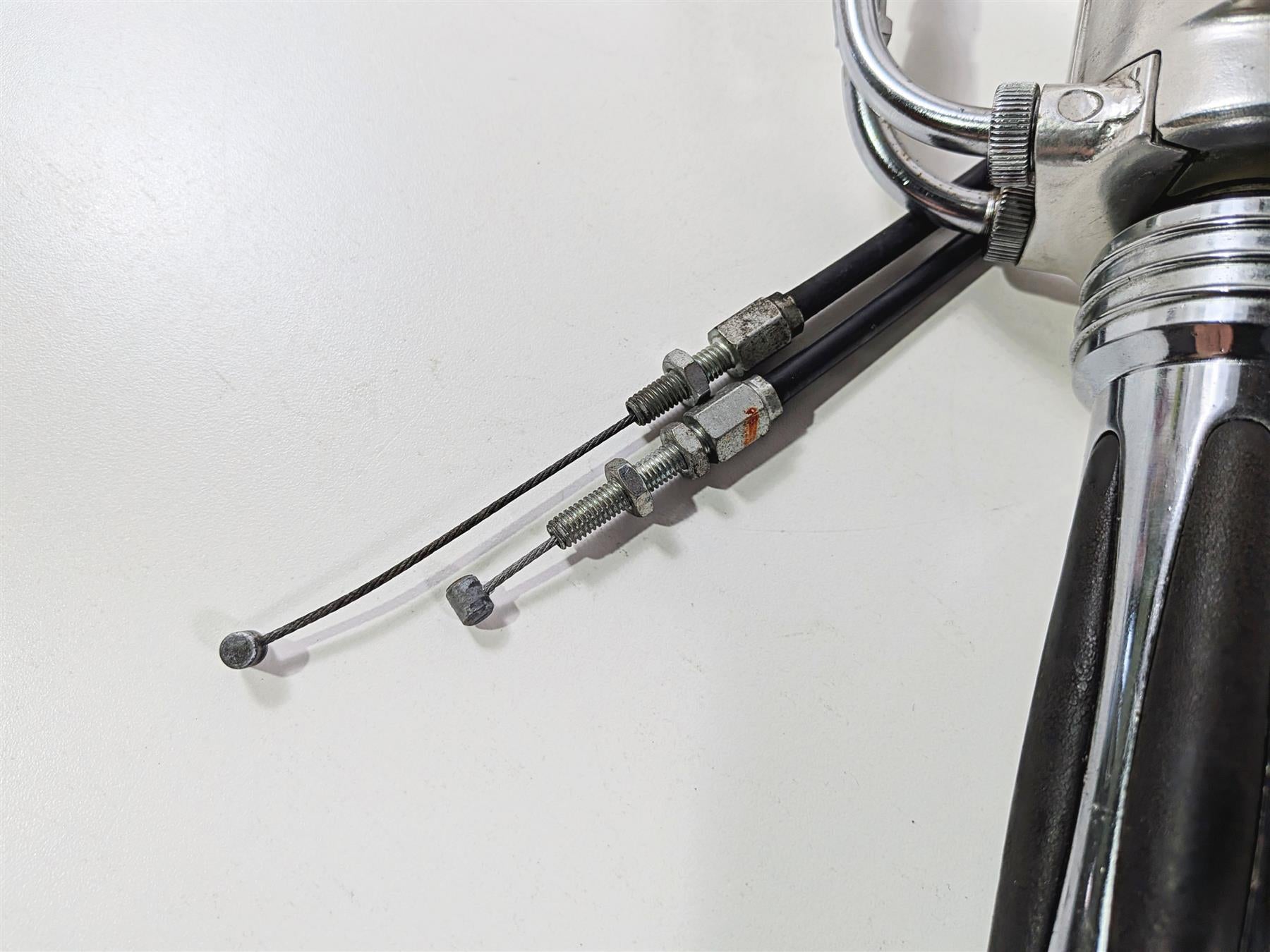 2003 Honda V-Twin VTX1800 C Right Control Switch & Throttle 35013-MCH-020 {{ shop.shopifyCountryName }} - Mototech271