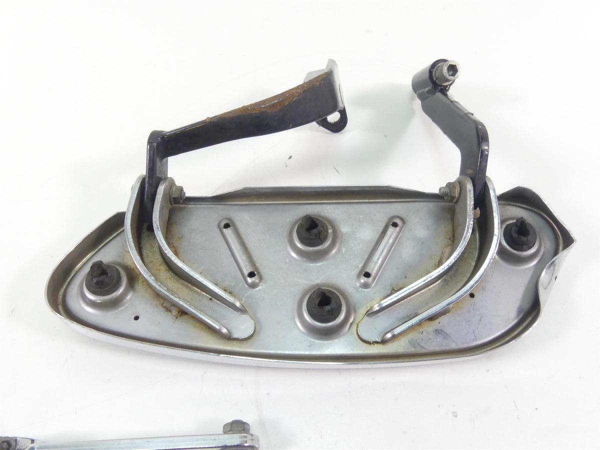 2013 Harley Touring FLHX Street Glide Left Front Floor Board & Shifter 50688-04 {{ shop.shopifyCountryName }} - Mototech271