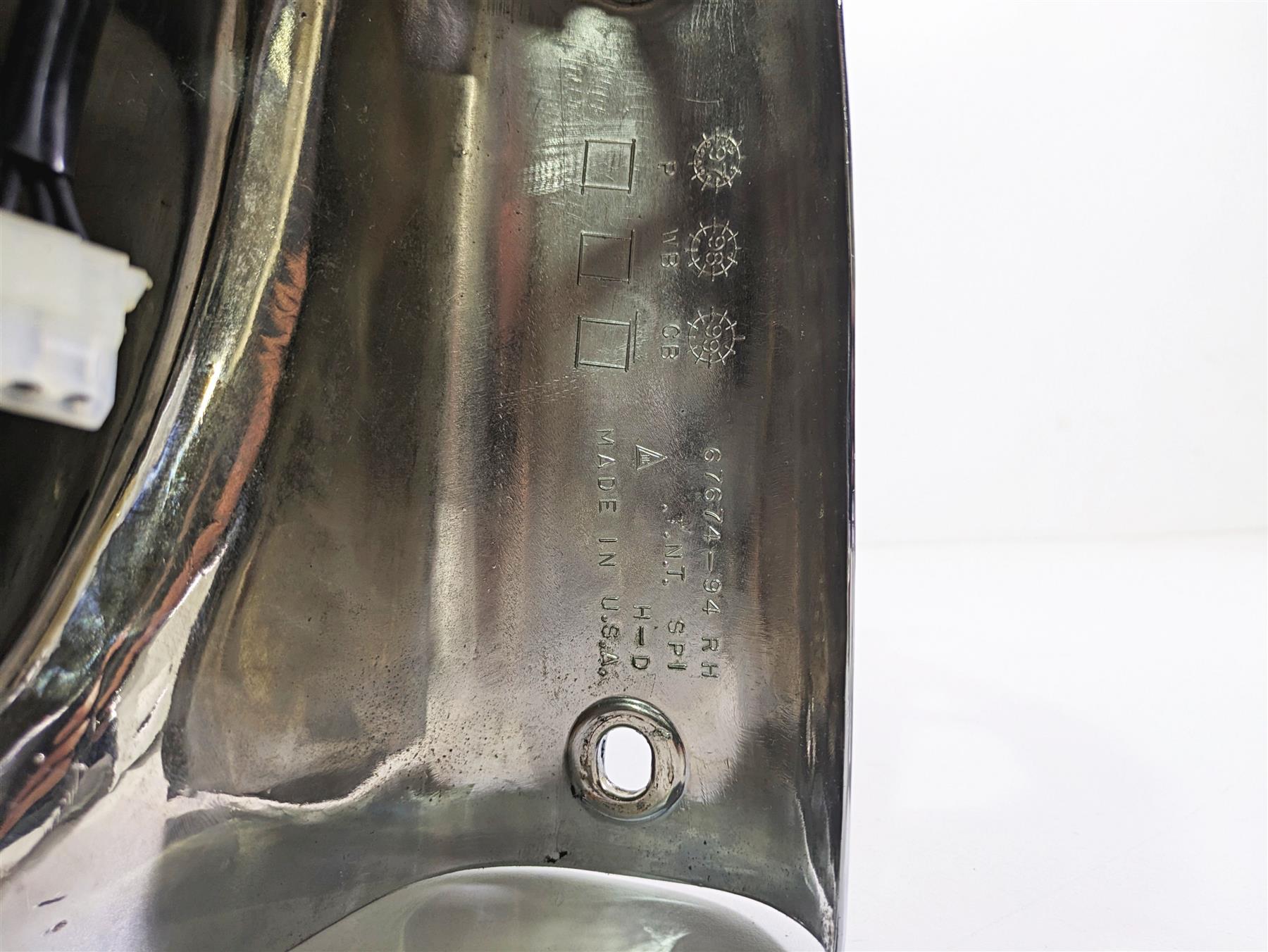 1998 Harley Touring FLHRCI Road King Chrome Headlight Nacelle Cover Set 67924-06 {{ shop.shopifyCountryName }} - Mototech271