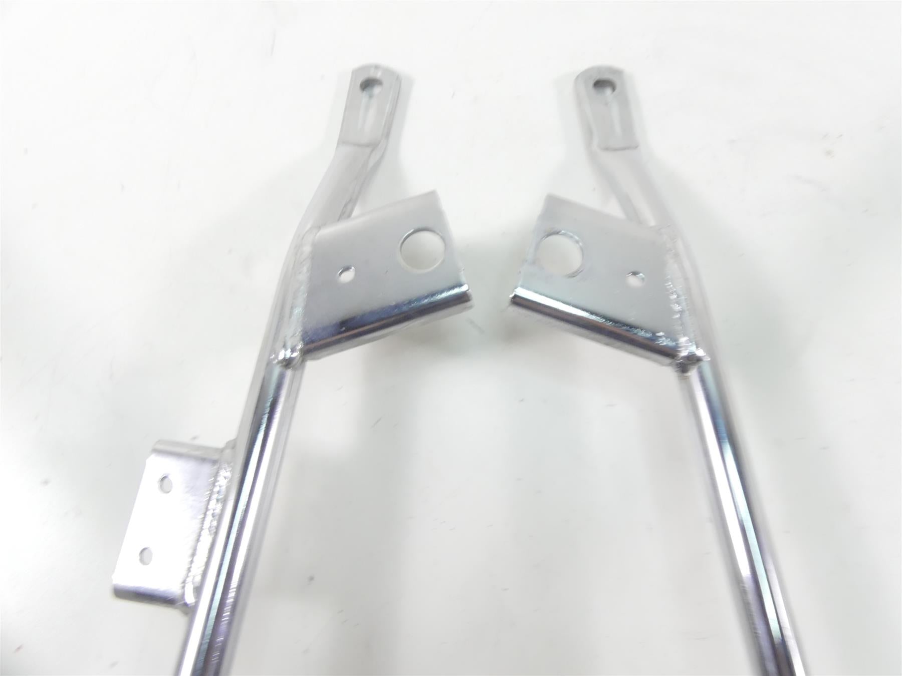 2010 Harley Touring FLHX Street Glide Saddlebag Chrome Rack Mount Set 49207-09 {{ shop.shopifyCountryName }} - Mototech271