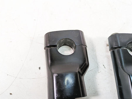 2002 Yamaha FZ1 FZS1000 Fazer Handlebar Riser Holder Set 5LV-23442-01-00 {{ shop.shopifyCountryName }} - Mototech271