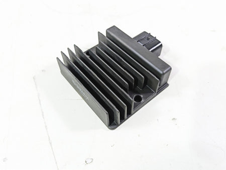 2024 Kawasaki ZX6R ZX636 Ninja Rectifier Voltage Regulator SH868AA 21066-0756 {{ shop.shopifyCountryName }} - Mototech271