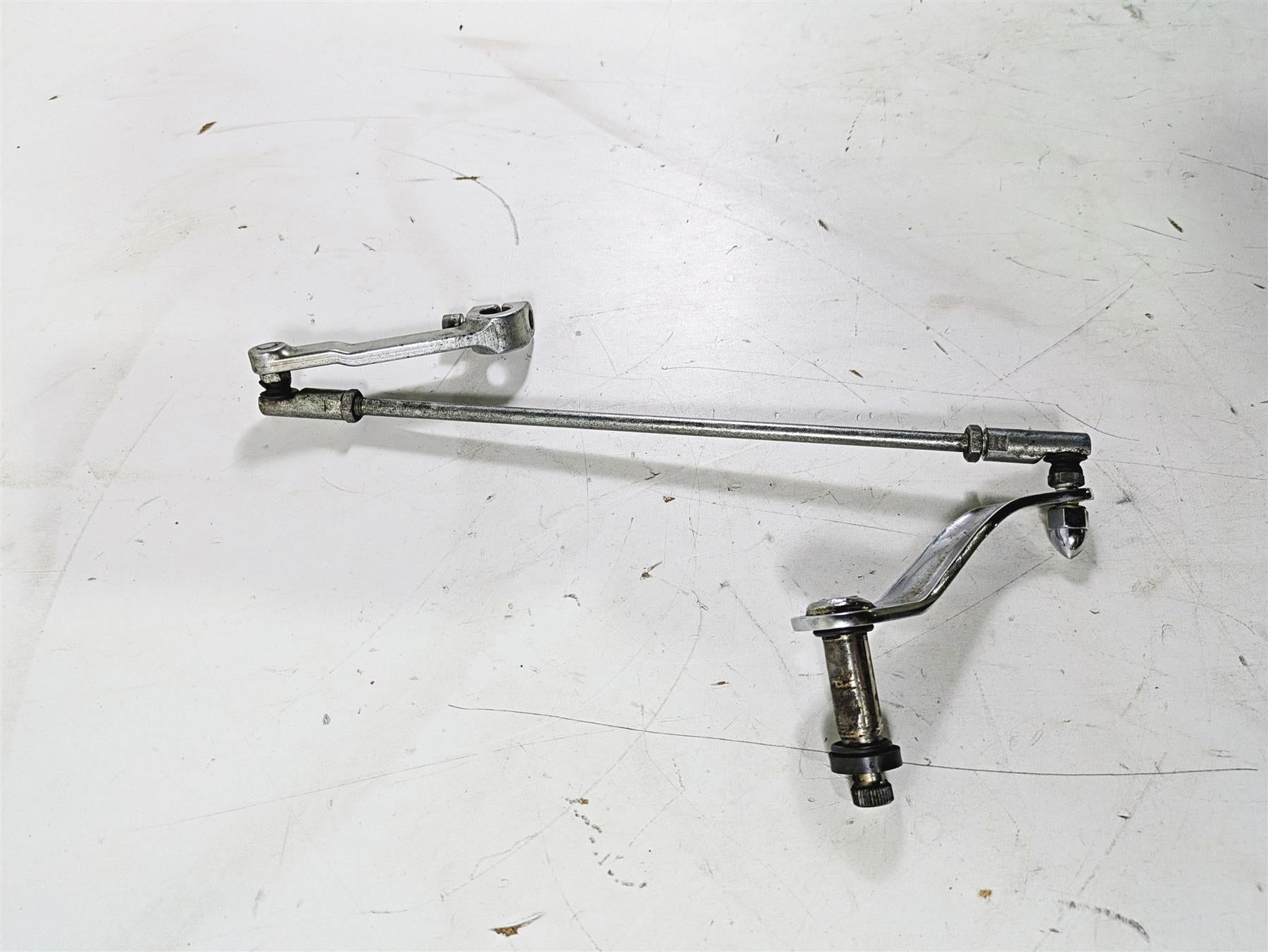 2003 Harley Softail FXSTDI Deuce 100th Gear Shifter Linkage Set 33849-97 {{ shop.shopifyCountryName }} - Mototech271