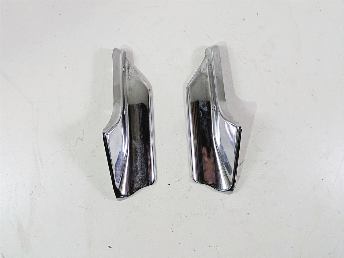 2006 Triumph Rocket 3 Front Fork Lower Cover Protector Set T2045512 T2045513 {{ shop.shopifyCountryName }} - Mototech271