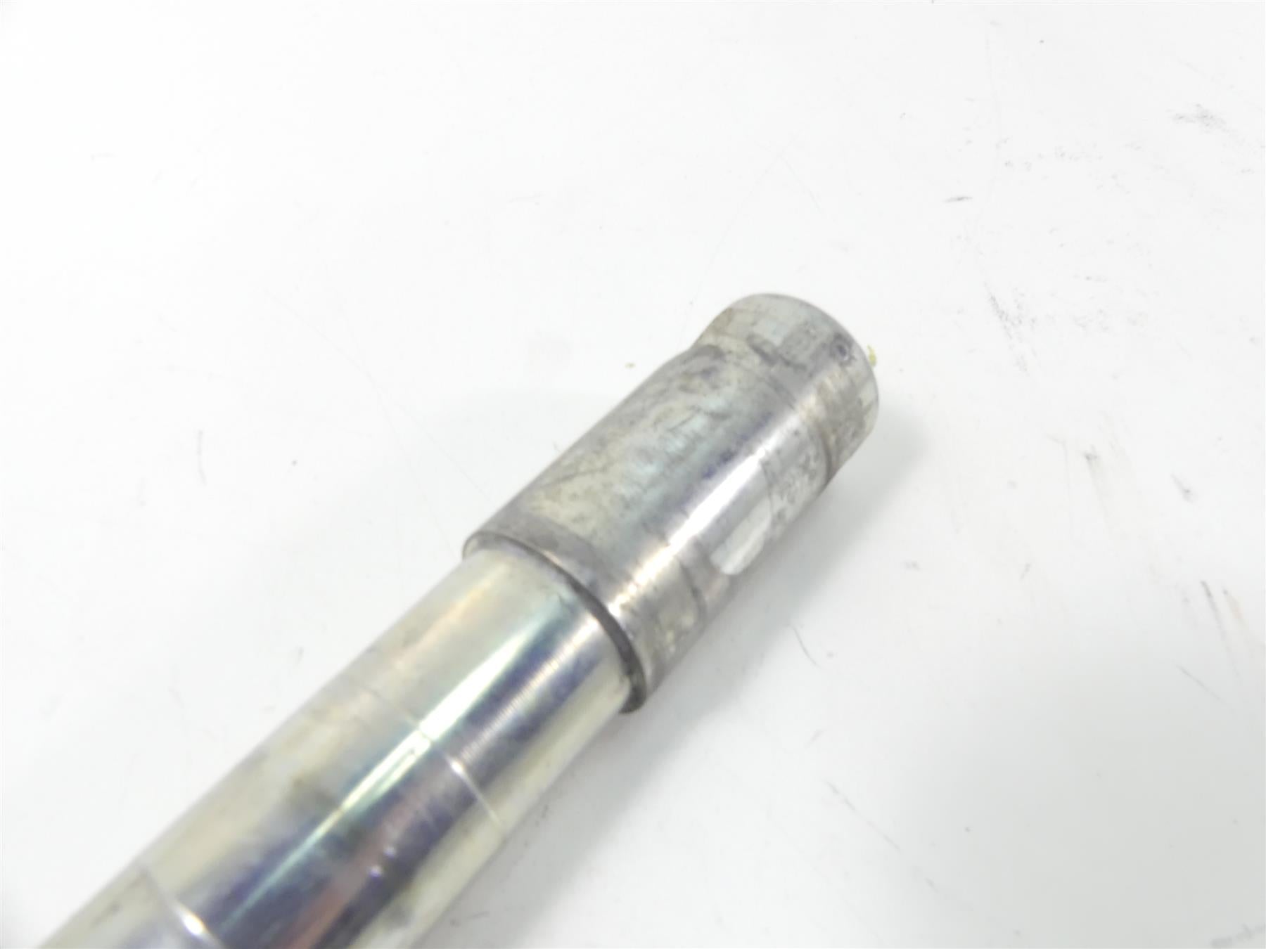 2007 Harley Touring FLHR SE CVO Road King Front Axle Wheel Spindle 43364-00 {{ shop.shopifyCountryName }} - Mototech271