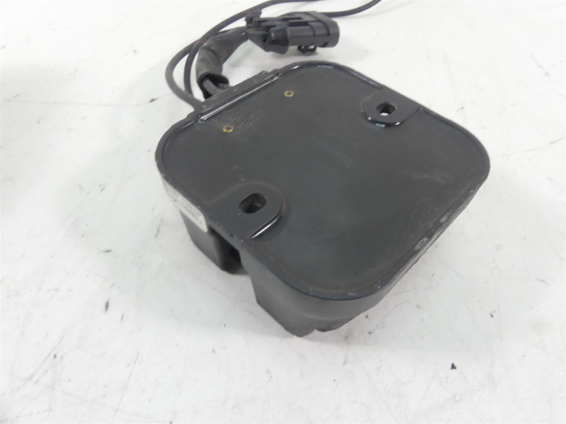 2012 Victory Cross Country Trombetta Rectifier Voltage Regulator 4012717 {{ shop.shopifyCountryName }} - Mototech271