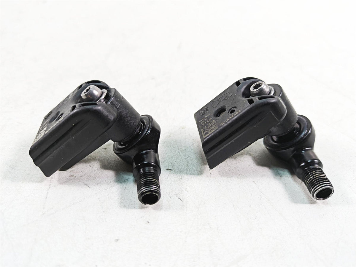 2020 Harley Touring FLHX Street Glide Tpms Tire Pressure Sensors -Read 42300142 {{ shop.shopifyCountryName }} - Mototech271