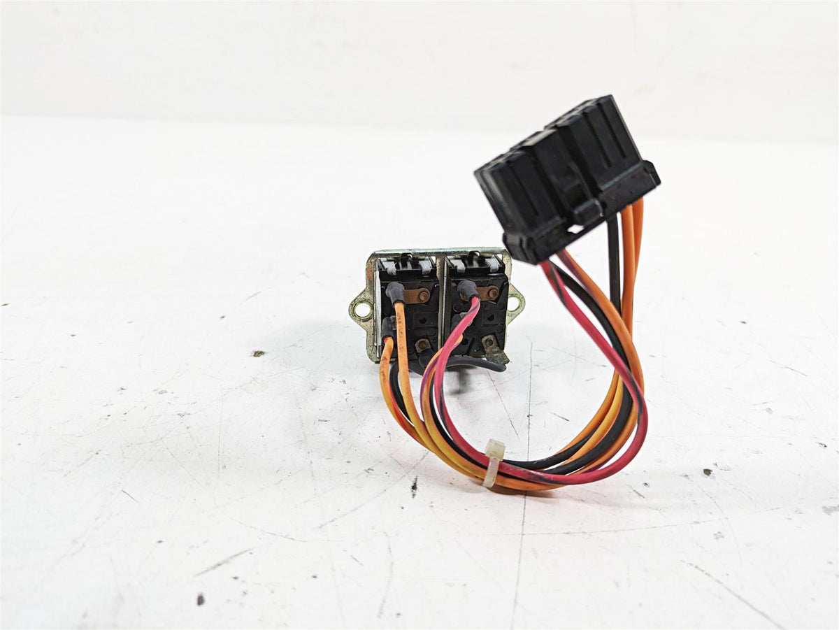 2013 Harley Touring FLHX Street Glide Auxiliary Cruise Switch Set 70219-08 {{ shop.shopifyCountryName }} - Mototech271