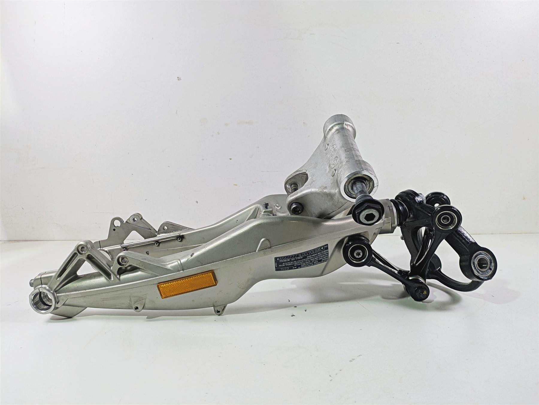 2014 BMW K1600 GTL K48 Front Fork Trailing Arms & Joints Set 31448548027 {{ shop.shopifyCountryName }} - Mototech271