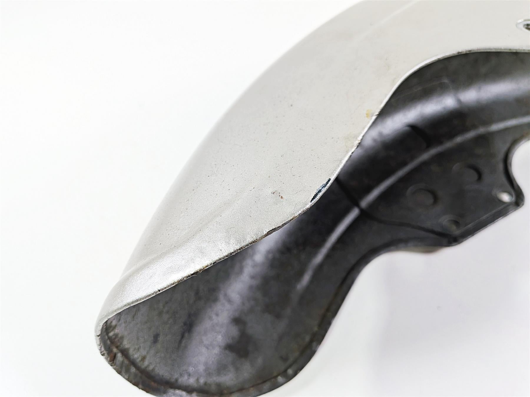 1989 Kawasaki VN750 Vulcan Front Fender 35001-5043-H8 {{ shop.shopifyCountryName }} - Mototech271