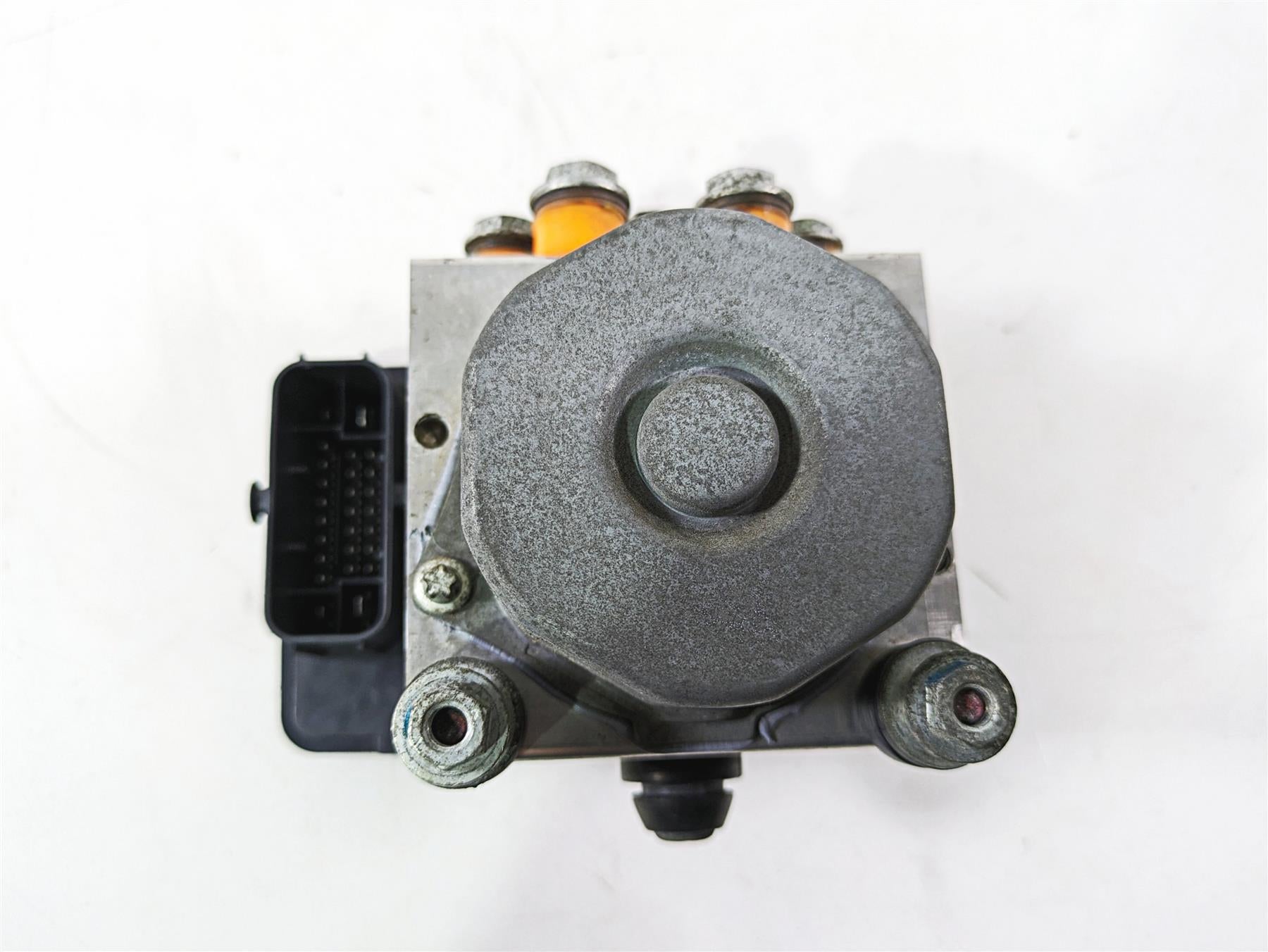 2017 Harley Touring FLTRXS Road Glide Rear Abs Brake Pump Unit Module 41100061B {{ shop.shopifyCountryName }} - Mototech271
