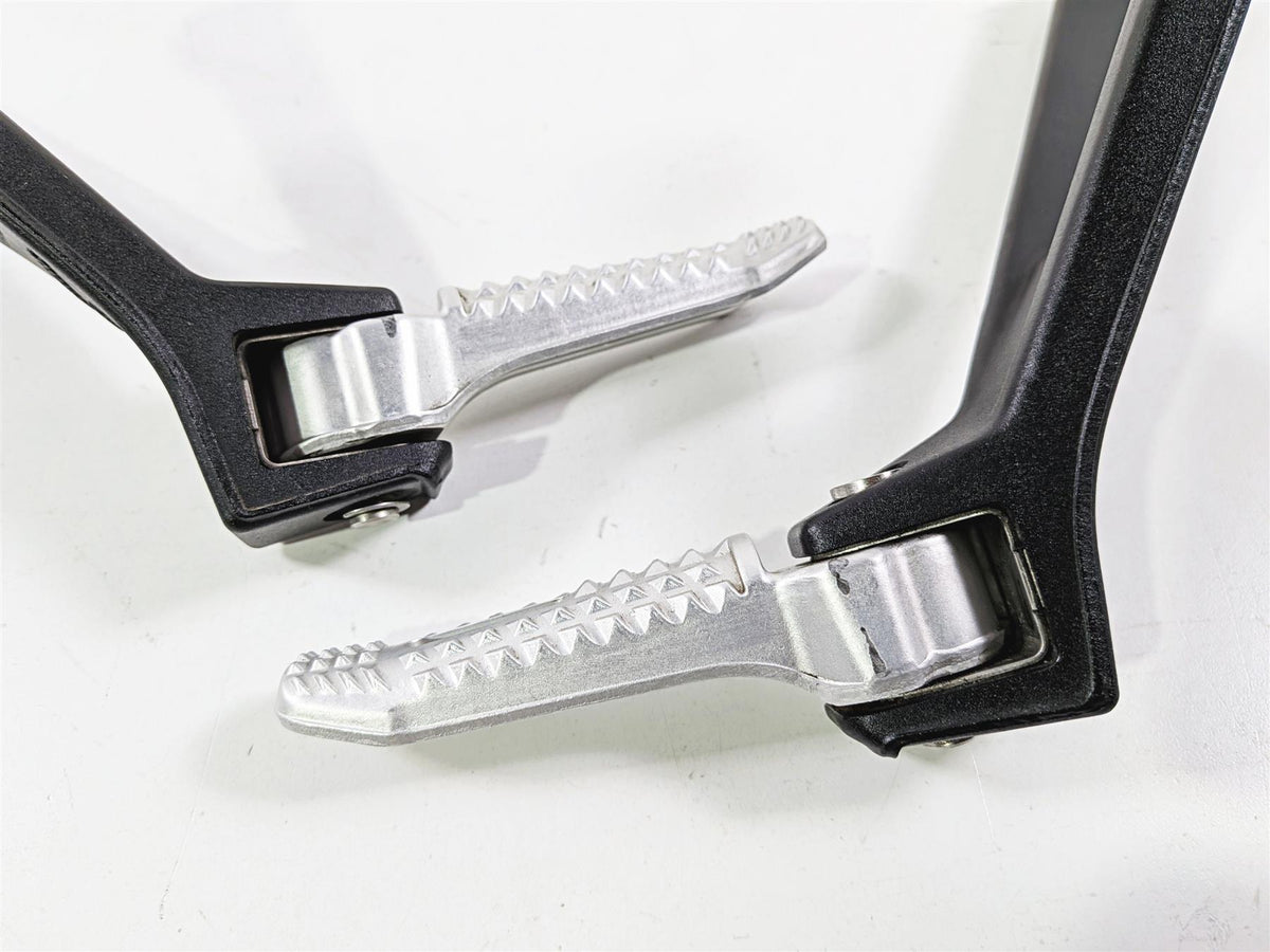 2024 BMW S1000RR K67 Rear Passenger Foot Peg Set 46718356863 46718356864-Mototech271