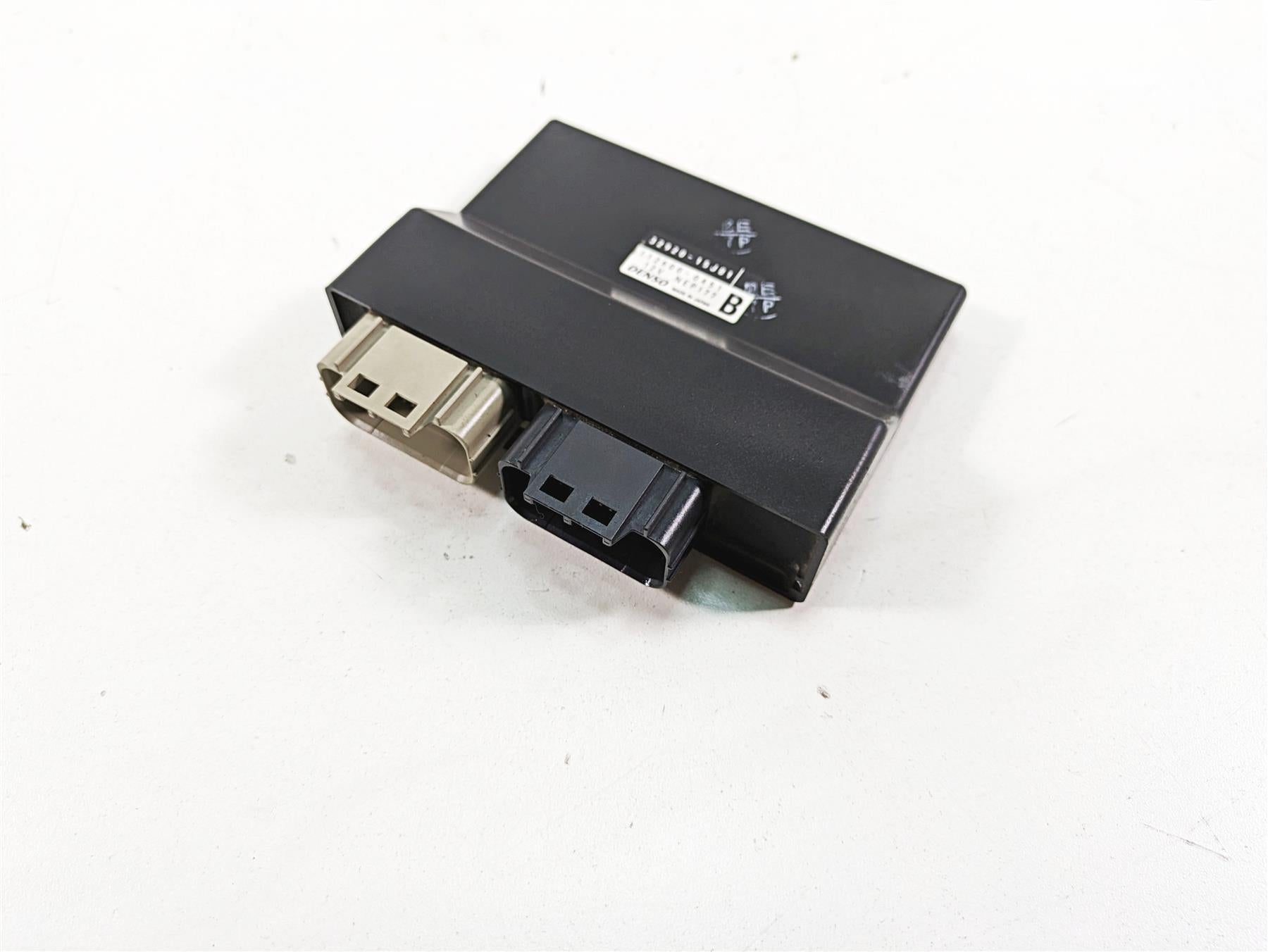 2022 Suzuki GSXR 750 Denso Cdi Ecu Ecm Engine Control Module 32920-15J81 {{ shop.shopifyCountryName }} - Mototech271