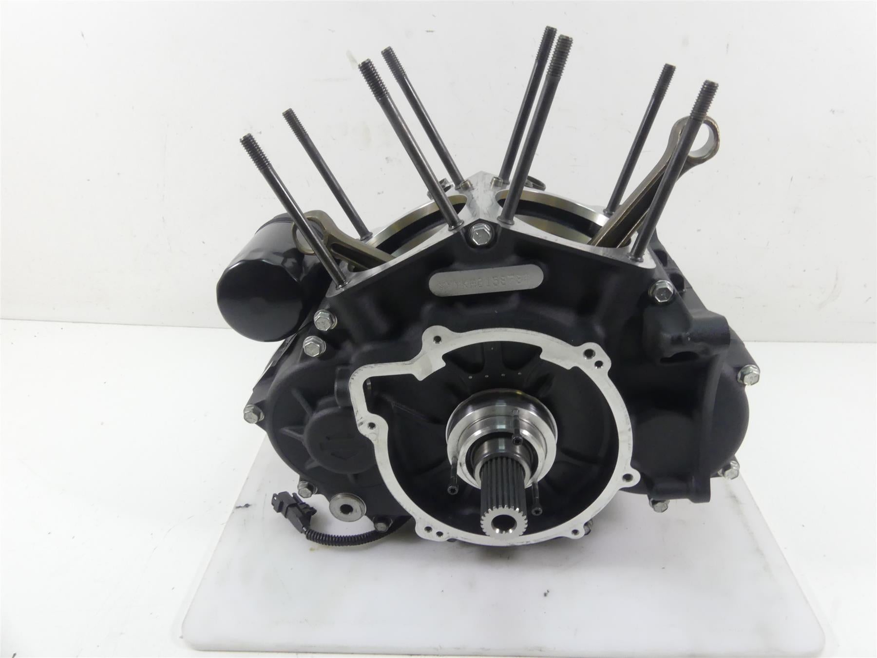 2021 Harley Softail FXBBS Street Bob Crankcase Flywheeel M8 114 Set 7k 24400188 {{ shop.shopifyCountryName }} - Mototech271