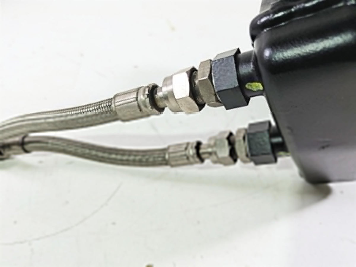2008 Ducati SBK 1098 S Oil Cooler + Lines Hose Set 54840781A {{ shop.shopifyCountryName }} - Mototech271