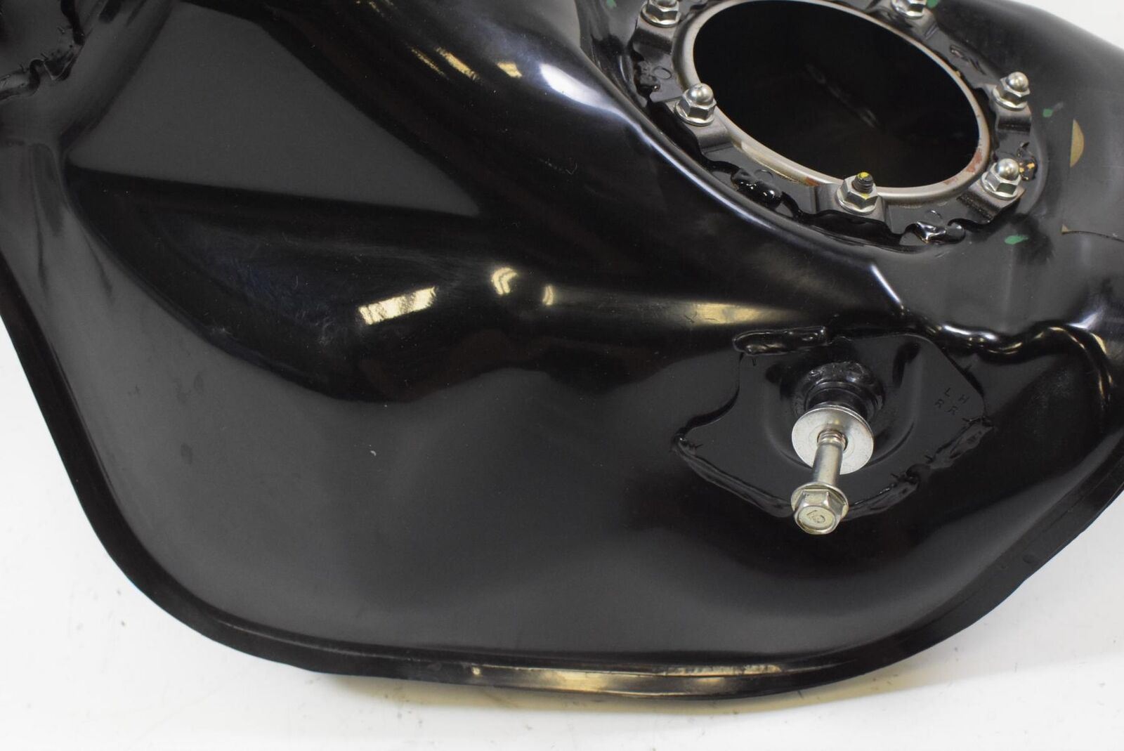 2014 Honda CTX1300 CTX 1300 Fuel Gas Petrol Tank Reservoir 17500-MJN-A00 {{ shop.shopifyCountryName }} - Mototech271