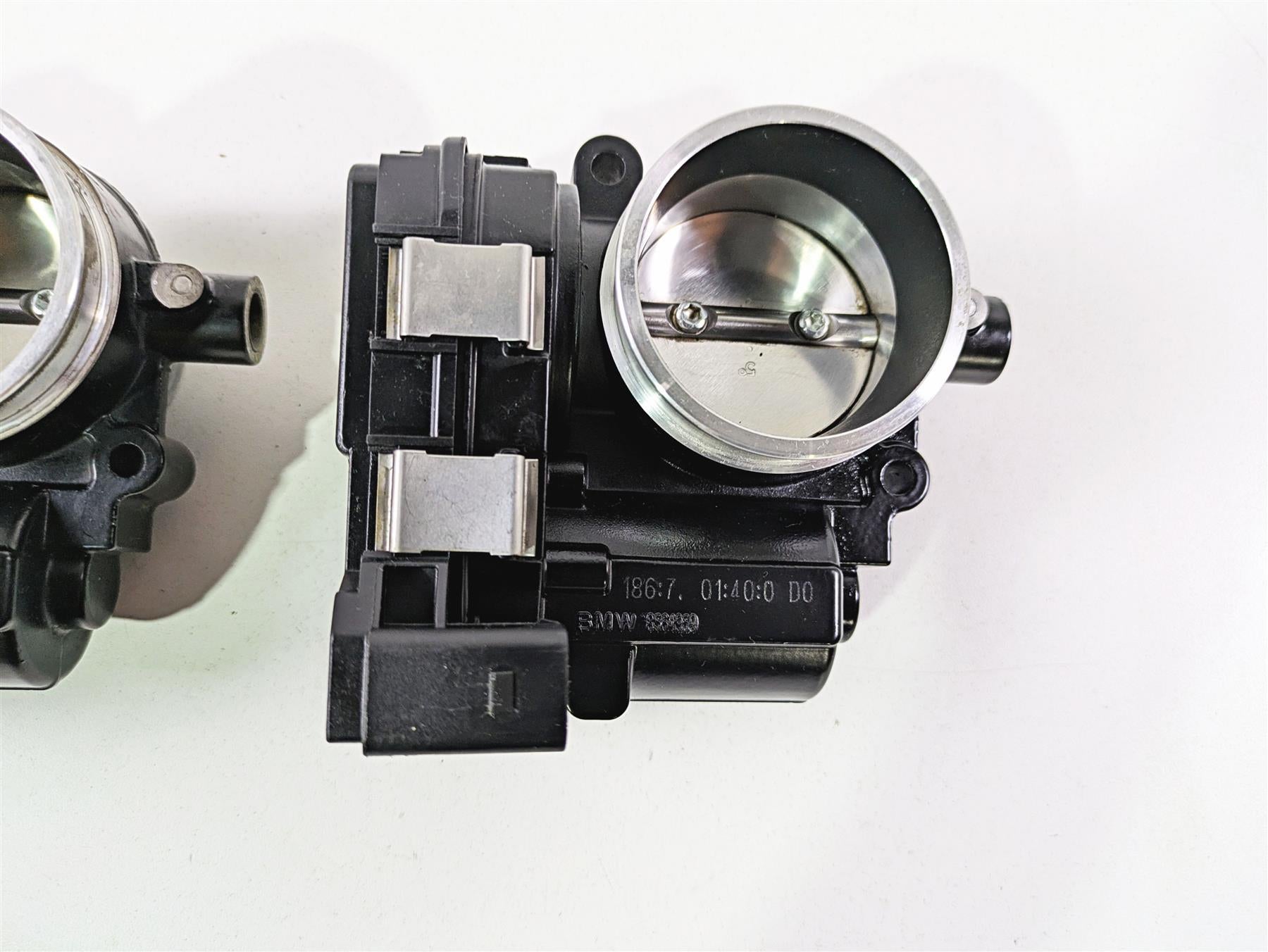 2017 BMW R1200 GS K50 Throttle Body Bodies Set 13548564959 {{ shop.shopifyCountryName }} - Mototech271