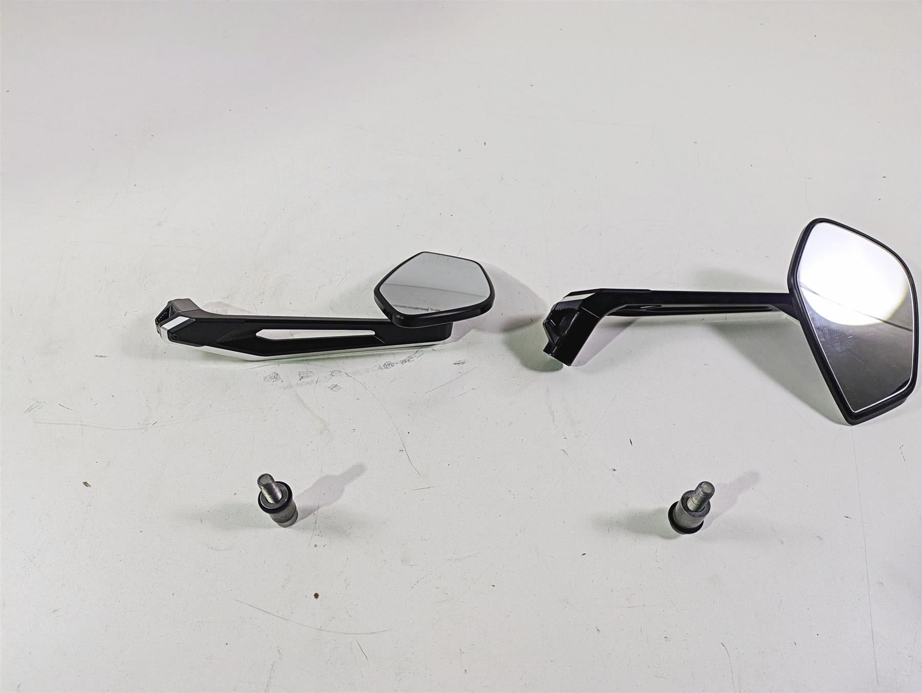 2021 BMW R1250GS K51 Adv Rear View Mirror Set Option 719 51168404053 51168404054 {{ shop.shopifyCountryName }} - Mototech271