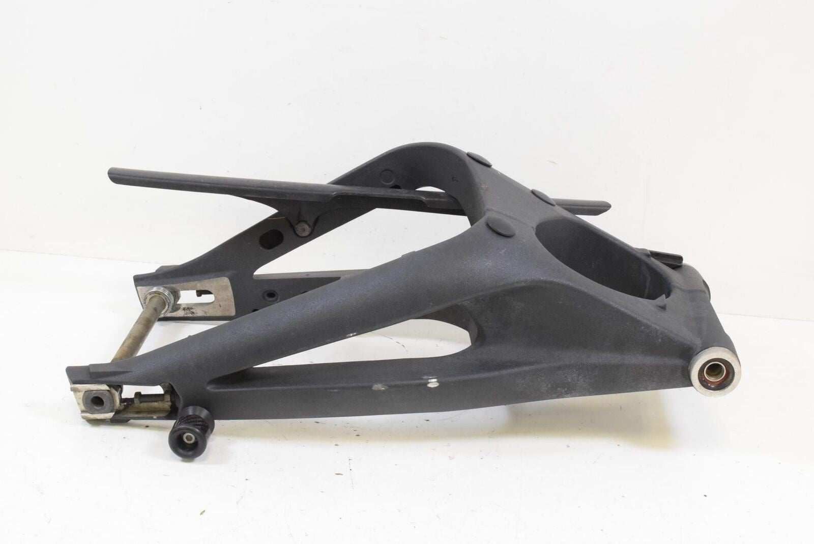 2012 Triumph Street Triple 675 R Rear Swingarm Swing Arm T2051692 {{ shop.shopifyCountryName }} - Mototech271