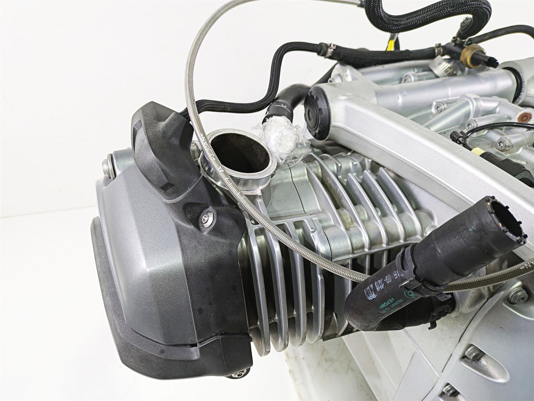 2018 BMW R1200GS GSW K50 Running Engine Transmission 22k - Video 11008389099 {{ shop.shopifyCountryName }} - Mototech271